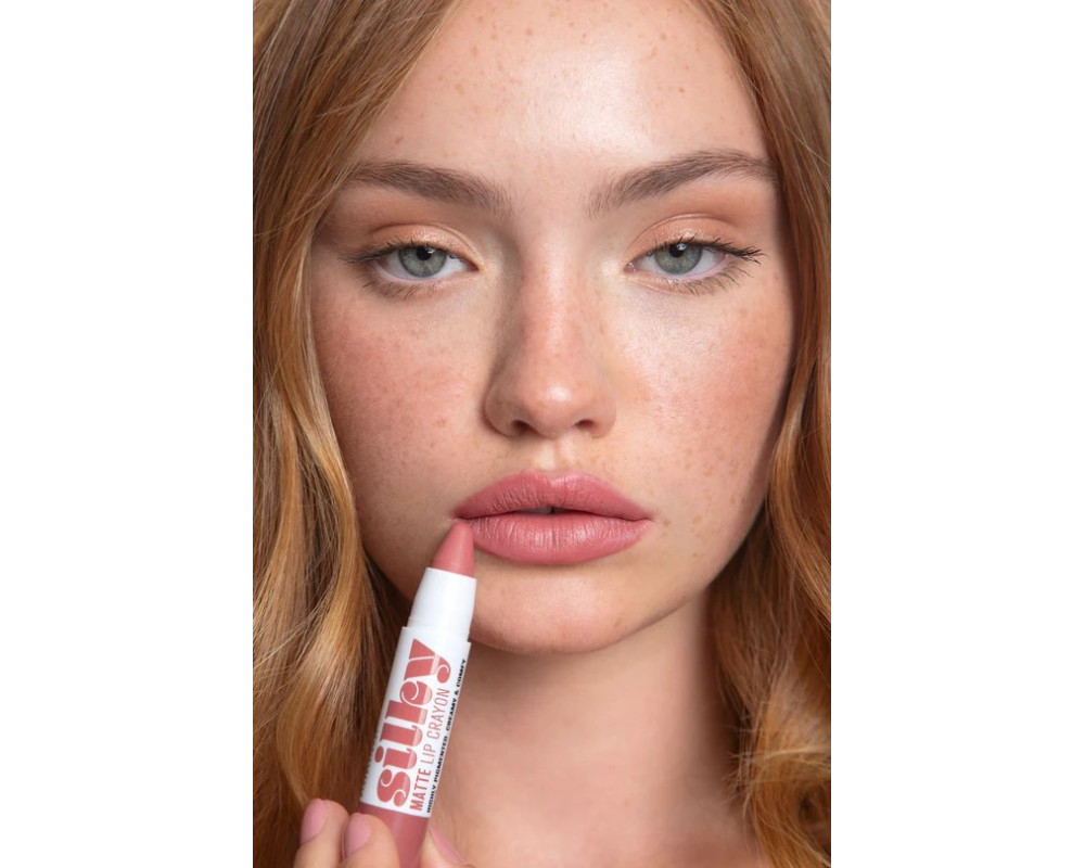 Andreia Silky Matte Lip Crayon 02 Mauve Rose lápiz labial