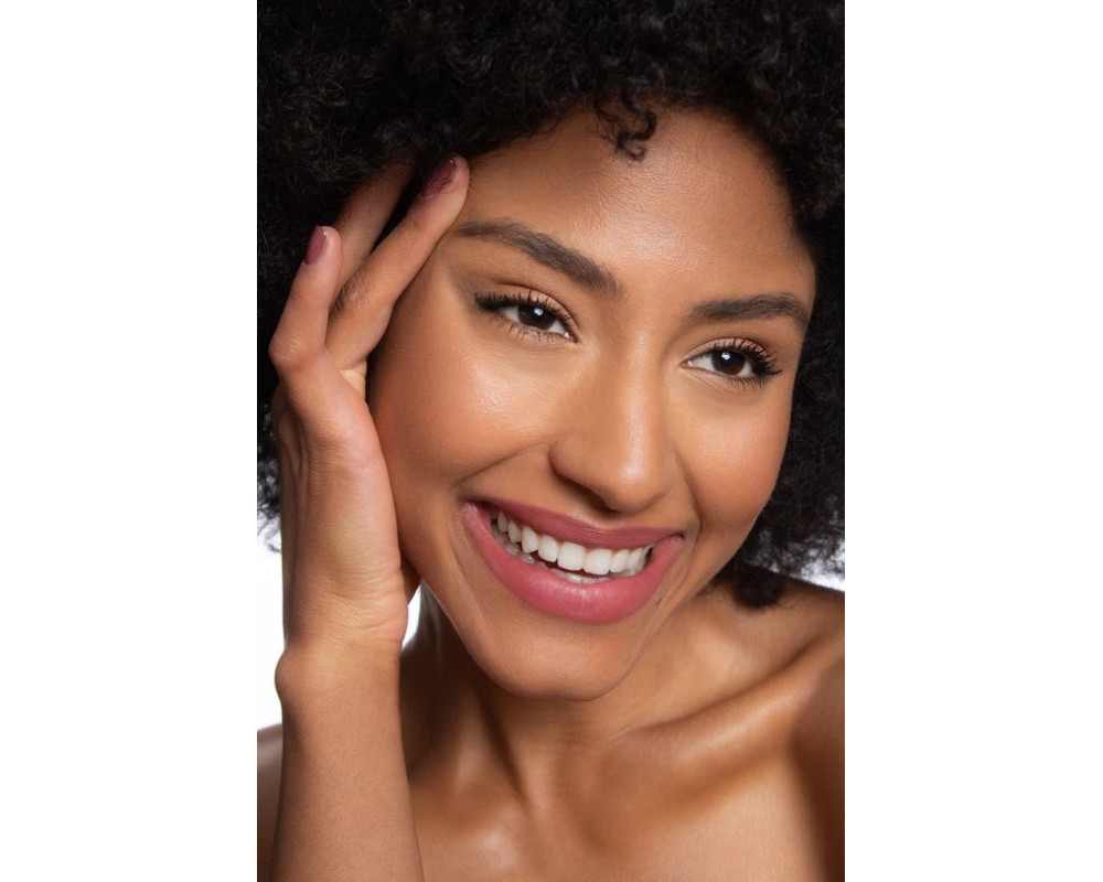 Andreia Silky Matte Lip Crayon 02 Mauve Rose lápiz labial