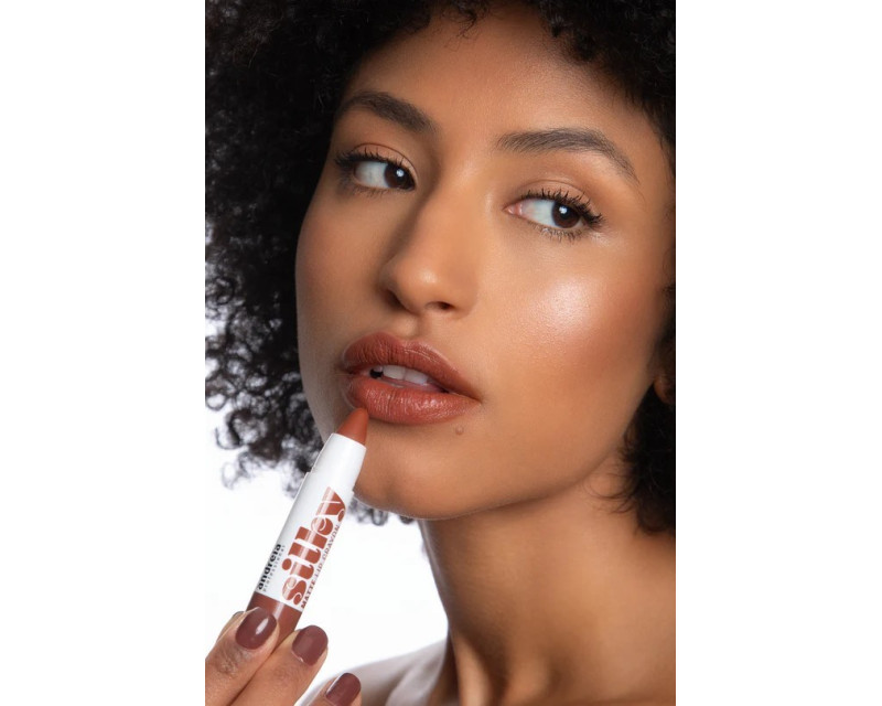 Andreia Silky Matte Lip Crayon 04 Coffee lápiz labial