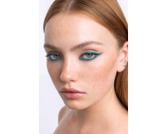 Andreia Waterproof Eyeliner Teal Velvet 12H lápiz de ojo color verde agua