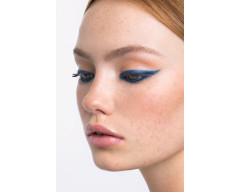 Andreia Waterproof Eyeliner Royal Blue Velvet 12H lápiz de ojo color azul