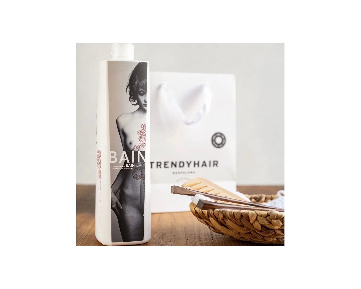 Trendy Hair Bain Elastic Keratin With Ginseng champú con keratina 300ml